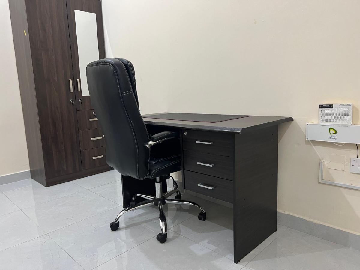 Cozy Private Studio Apartment Near Airport Abu Dhabi Buitenkant foto