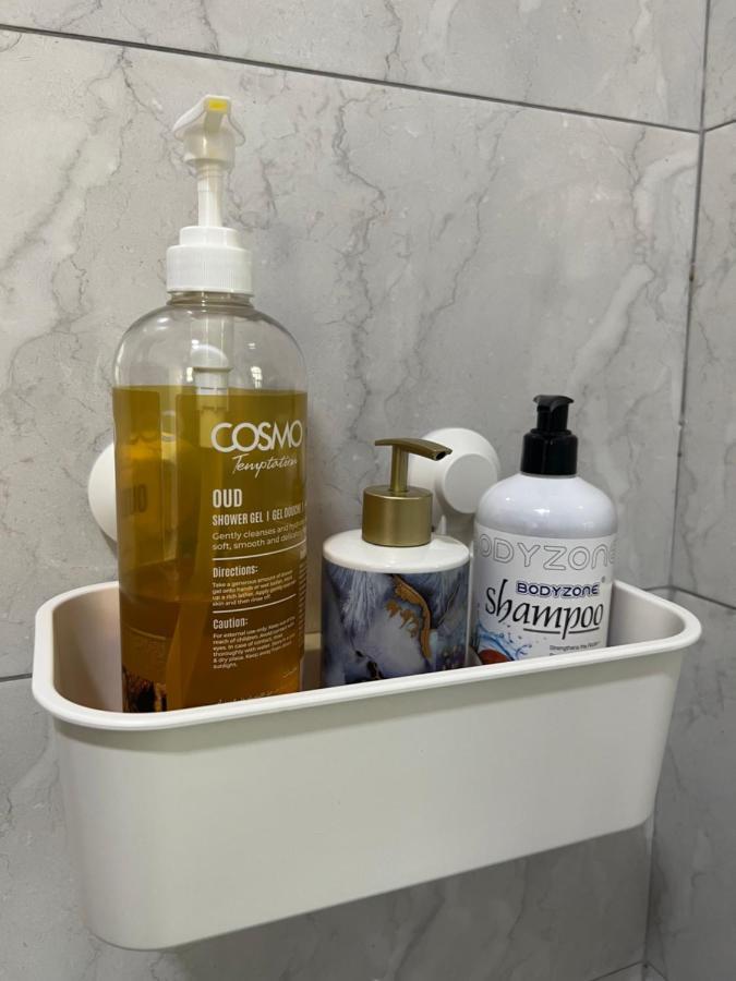 Cozy Private Studio Apartment Near Airport Abu Dhabi Buitenkant foto